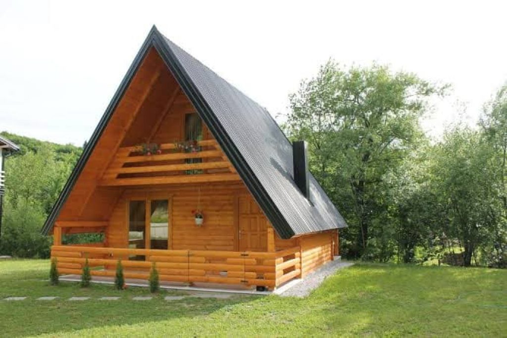 Simple Wood House Design