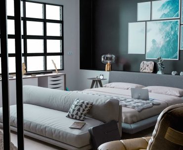 Designing an aesthetic black bedroom: your cozy hideaway