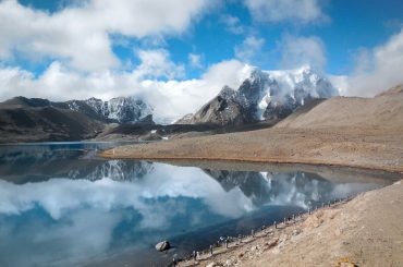 Gurudongmar Lake temperature: a very cold and beautiful place!