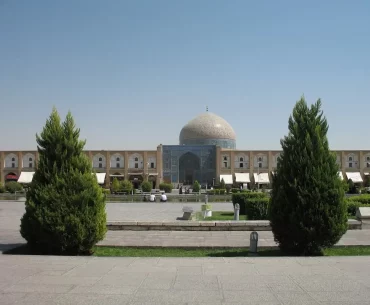 Discover the majestic beauty of Persian Architecture: A timeless masterpiece